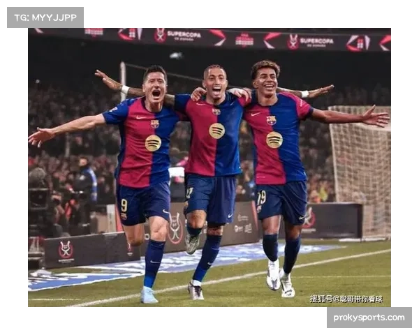 小罗晒伯纳乌旧照引回忆风暴 国家德比前情怀与激情再燃